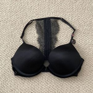 NEW Victoria’s Secret Bombshell Push-Up Bra Size 32C Embellished Back Velvet NWT